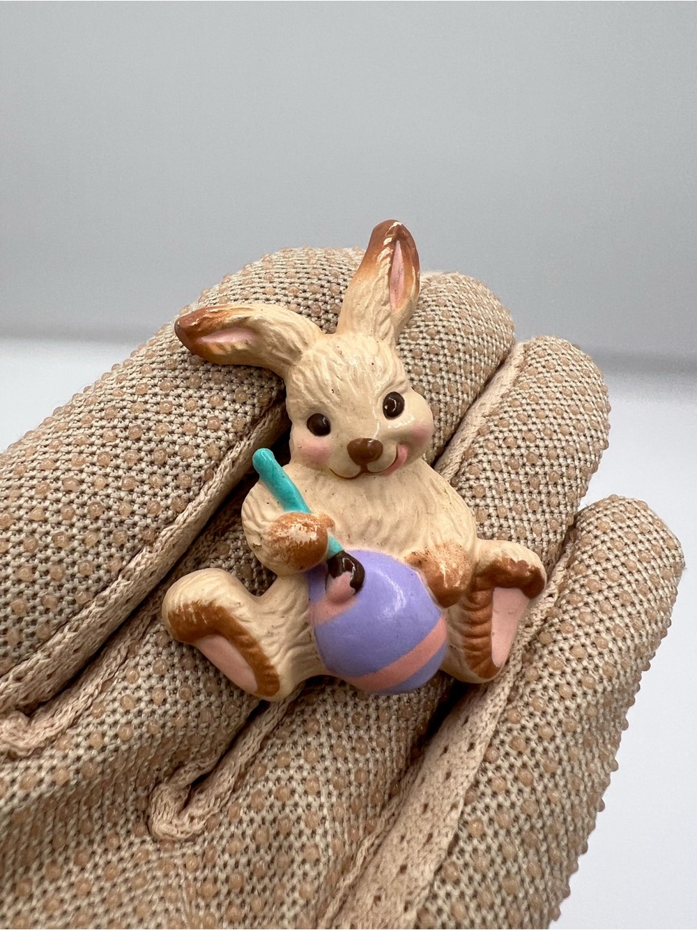 Vintage 1986 Hallmark Easter Bunny Painting Egg Brooch Pin